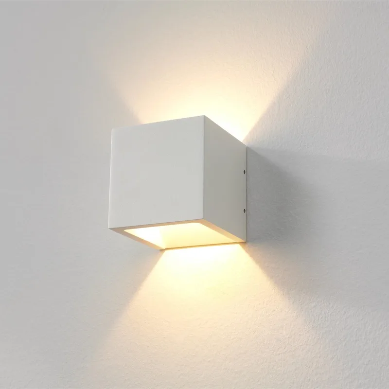 Wandlamp Cube - LED 6W 2700K - IP54 - Dimbaar by Artdelight in White – product photo