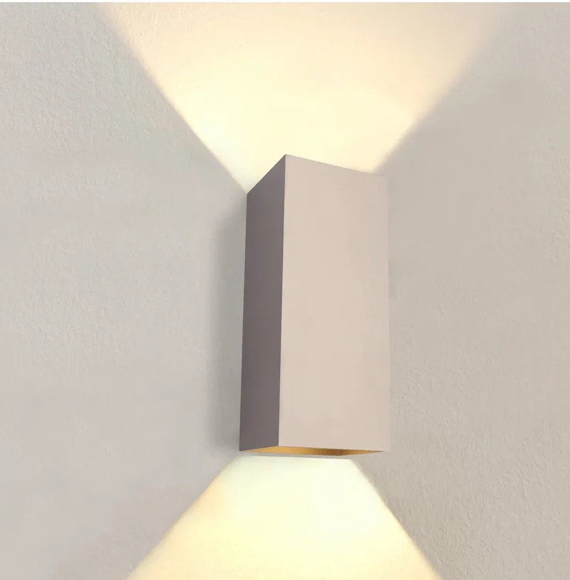 Wandlamp Dante XL 2 lichts 24 x 10 cm fra Artdelight i Champagne – produktbillede