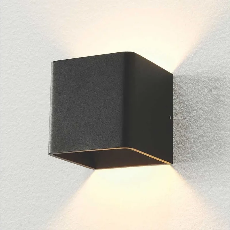 Wandlamp Fulda 10x10 cm zwart fra Artdelight – produktbillede