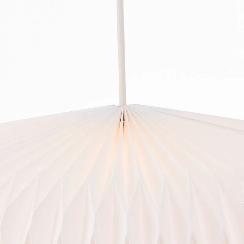 Hanglamp June met kap van karton de Brilliant en Blanc – photo produit