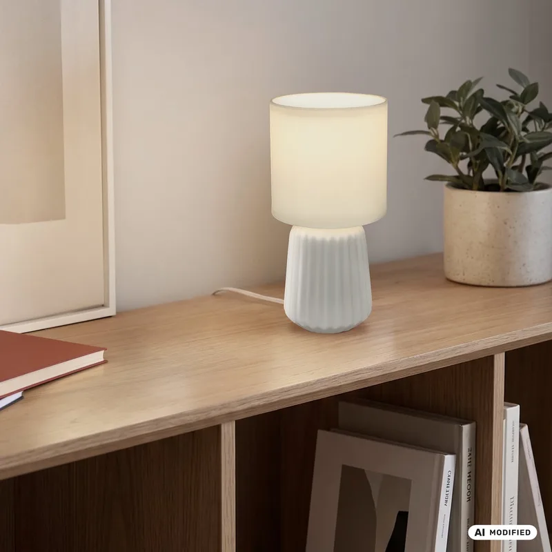 Dora - Tafellamp slaapkamer - met stoffen kap & keramiek voet - bedlamp - tafellampje - Ø13cm x 27 cm de Briloner en Blanc – photo produit