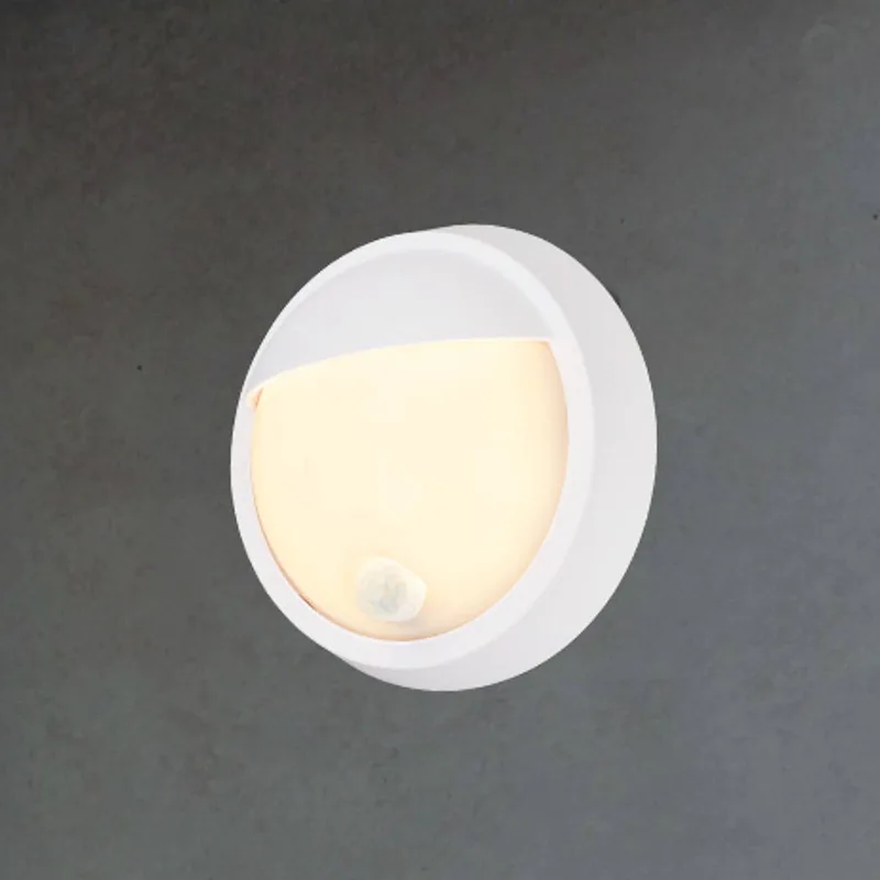 LED buiten wandlamp 3785016 bewegingsmelder Ø 17 cm de Briloner en Blanc – photo produit