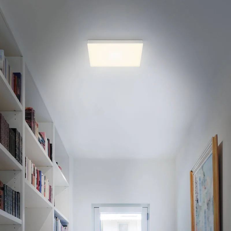 LED plafondlamp Flame, 3000K, 28,7x28,7cm, zilver de Briloner en Blanc, Argent – photo produit