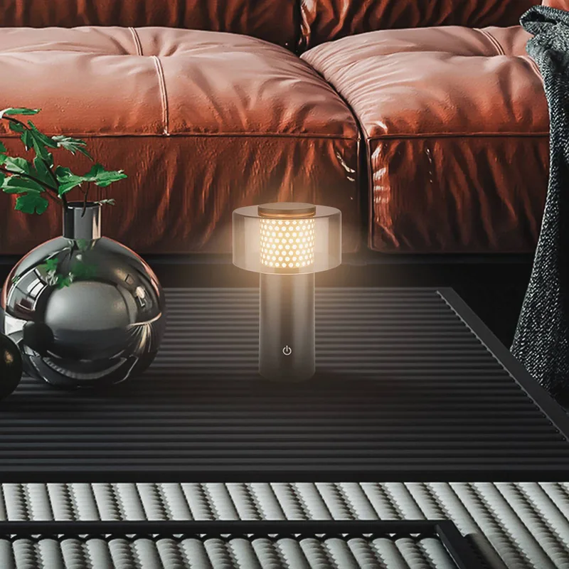 LED-Akku-Tischlampe Brilo unplugged Gila, gold/schwarz 21 cm von Briloner in Gold, Schwarz – Produktfoto