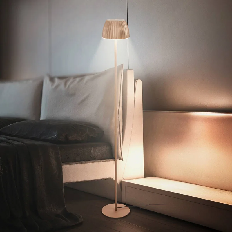 LED vloerlamp Loca, hoogte 123 cm kunststof/metaal från Briloner i Brun – produktbild