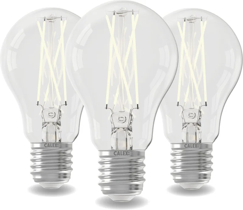 Set van 3 Stuks - Functionele LED Lamp - E27 Fitting - 4W - Warm Wit Licht (2700K) - 360° Lichtverdeling - Dag- en Nacht Sensor von Calex – Produktfoto