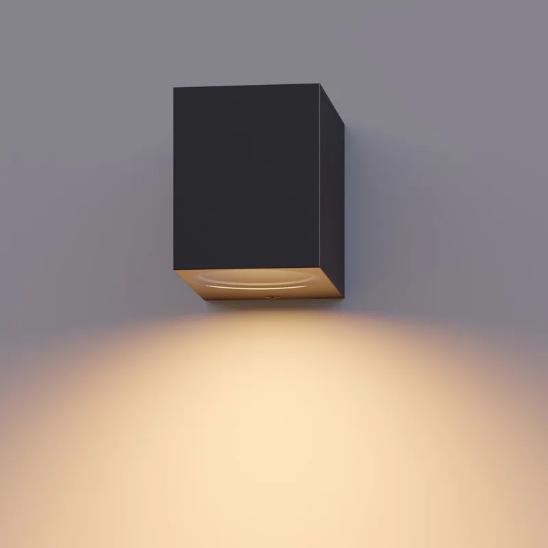 Wandlamp Downlight - Met GU10 LED Spot, Dag/Nacht Sensor - Warm Wit Licht (2700K) - Water en Stofbestendig IP54 - Energiezuinige Buitenverlichting van Calex in Zwart – productfoto