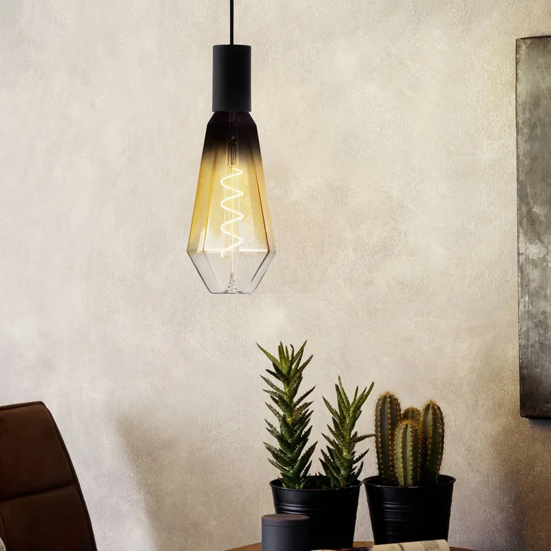 LED lamp E27 4W T100 1.700K Filament zand dimbaar de EGLO en Zandkleurig – photo produit