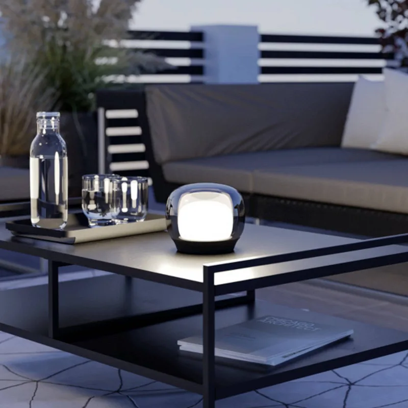 LED tafellamp op accu STROVE, bruin, hoogte 13 cm, IP44, dimbaar von EGLO in Braun, Schwarz – Produktfoto
