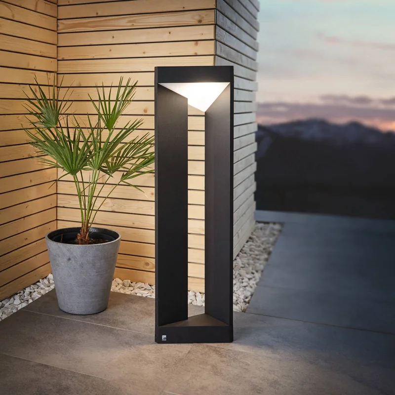 LED tuinpadlamp Nembro IP54 van aluminium by EGLO in Black, White – product photo
