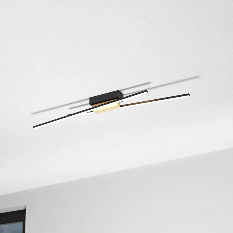 Panagria LED plafondlamp, zwart met houten detail de EGLO en Noir, Licht hout – photo produit