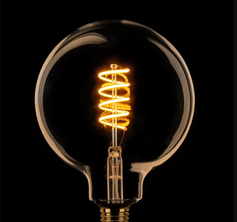 Globe 125mm Filament spiraal LED 4w E27 240v 2200K dimbaar Goud glas fra ETH – produktbillede