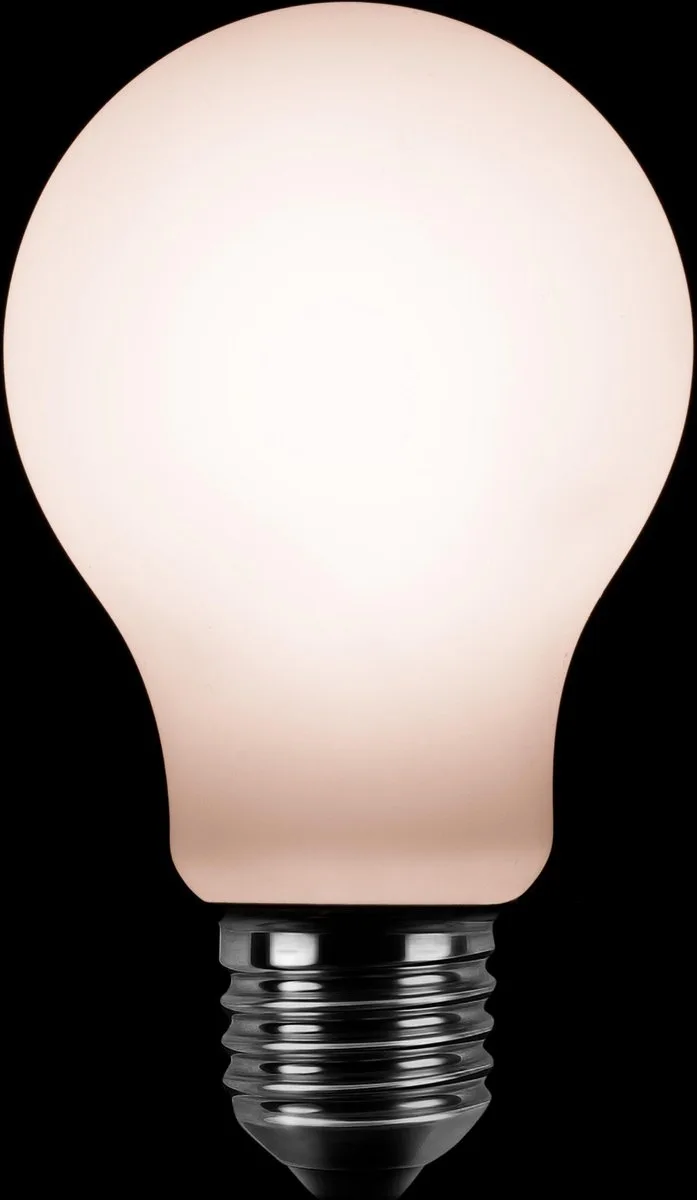 Led A60 standaard 8w e27 230v 2200k mat opaal dimbaar 680l från ETH – produktbild