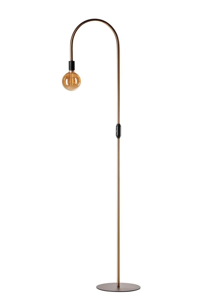 Pike Vloerlamp - zwart by ETH in Brass – product photo