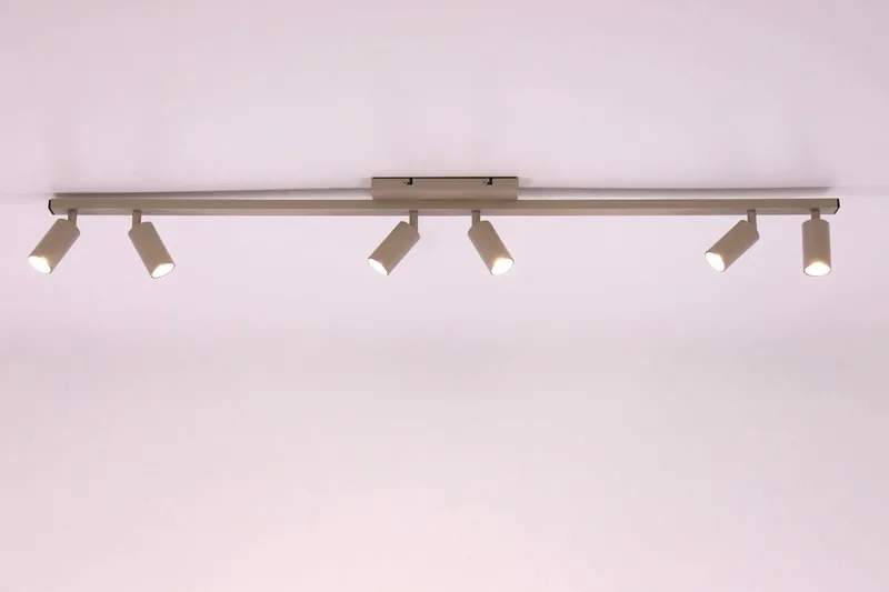 Zandkleurige opbouwspot 120cm mini gu10 verstelbare lichtpunten von Freelight in Beige – Produktfoto