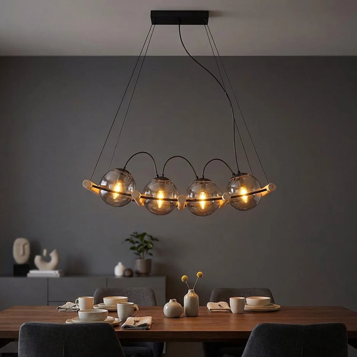 Hanglamp hanglamp eettafellamp, 4 vlammen in hoogte verstelbaar, rookglas metaal hout bruin, E14 stopcontacten, LxBxH 75x22x120cm de Globo en Noir – photo produit