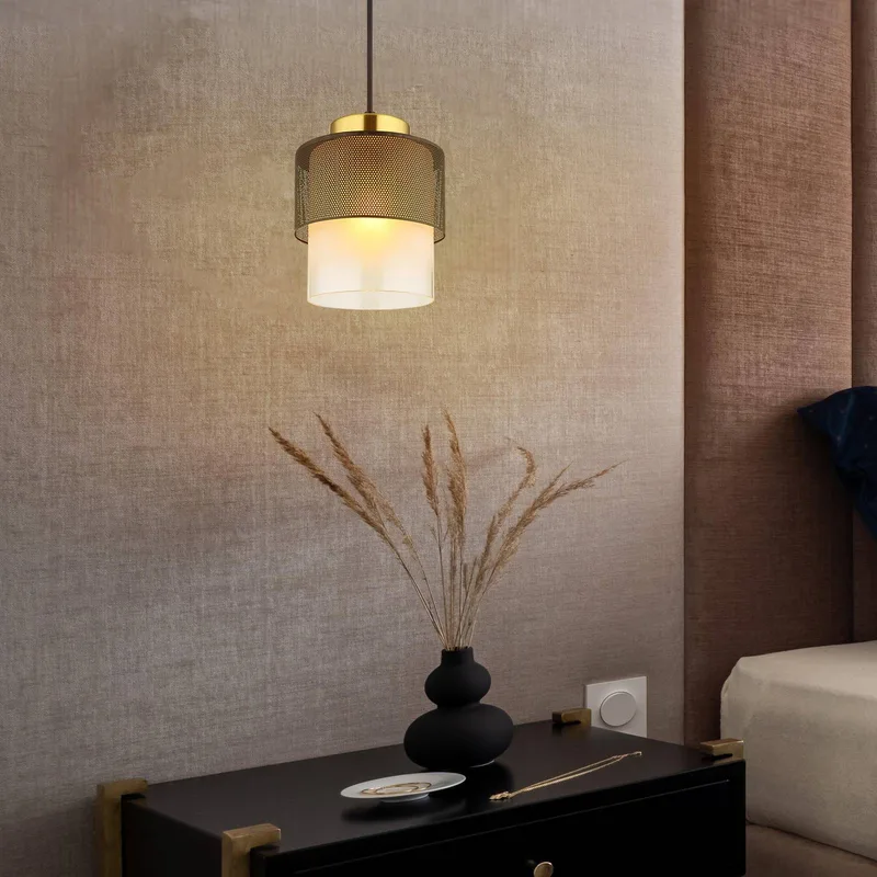Hanglamp Olga, Ø 18 cm, zwart, metaal/glas de Globo en Matzwart, Messingkleurig, Gesatineerd, Transparent – photo produit