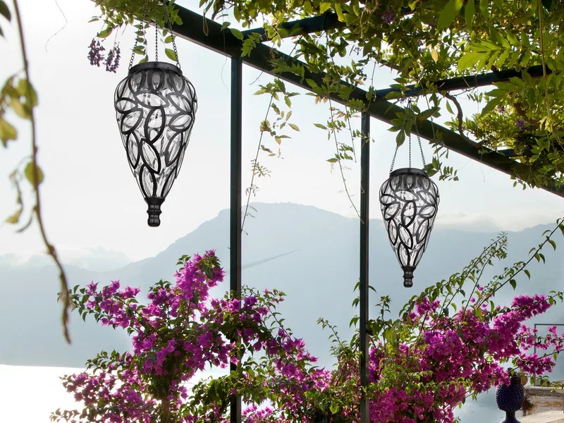 LED Solarleuchte, LED fest integriert, warmweiß, 2er Set außergewöhnliche Hängeleuchte Outdoor Solarlicht Balkon H 50cm fra Globo i Sort, Hvid – produktbillede 5 af 5