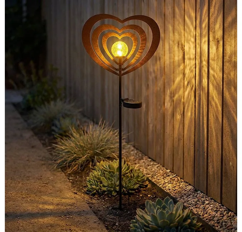 LED Solarleuchte, LED-Leuchtmittel fest verbaut, Warmweiß, LED Solarleuchte Gartenleuchte Metall rostfarben mit Glaskugel H 82 cm by Globo in Black – product photo