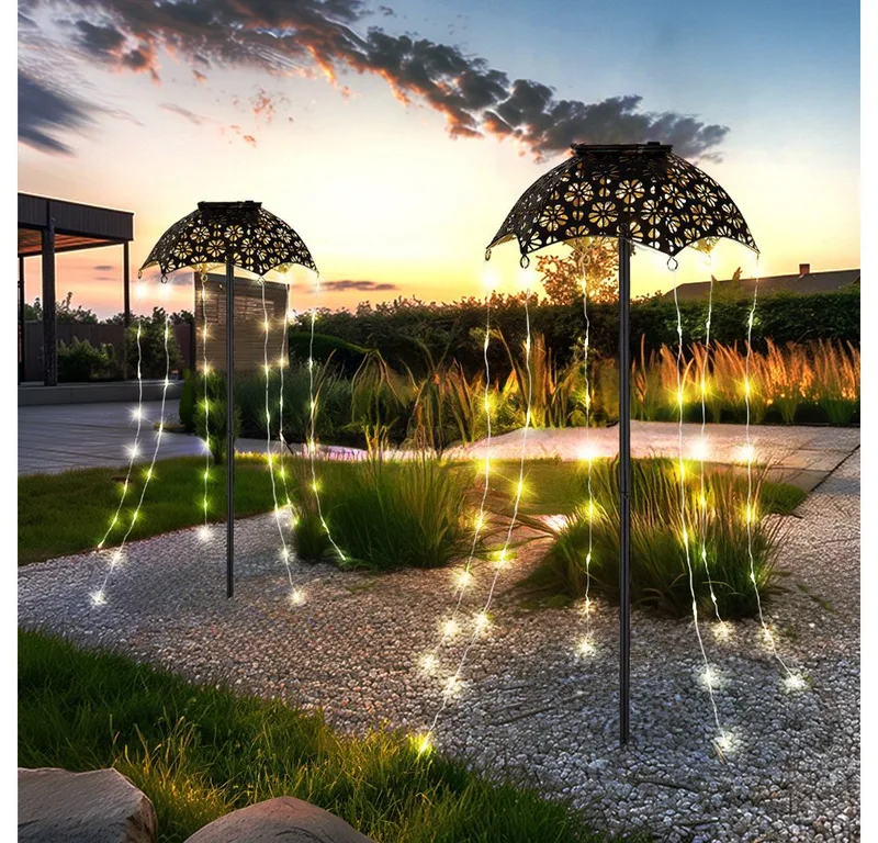 LED Solarleuchte, LED-Leuchtmittel fest verbaut, Warmweiß, Solarlampe Außenleuchte Erdspieß Regenschirm 60x LED 2x de Globo en Noir – photo produit