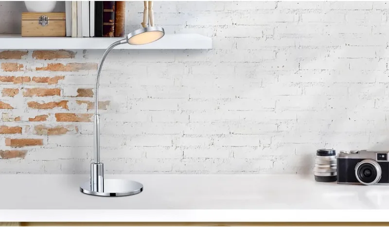 Pegasi Bureaulamp van Globo in Staal – productfoto