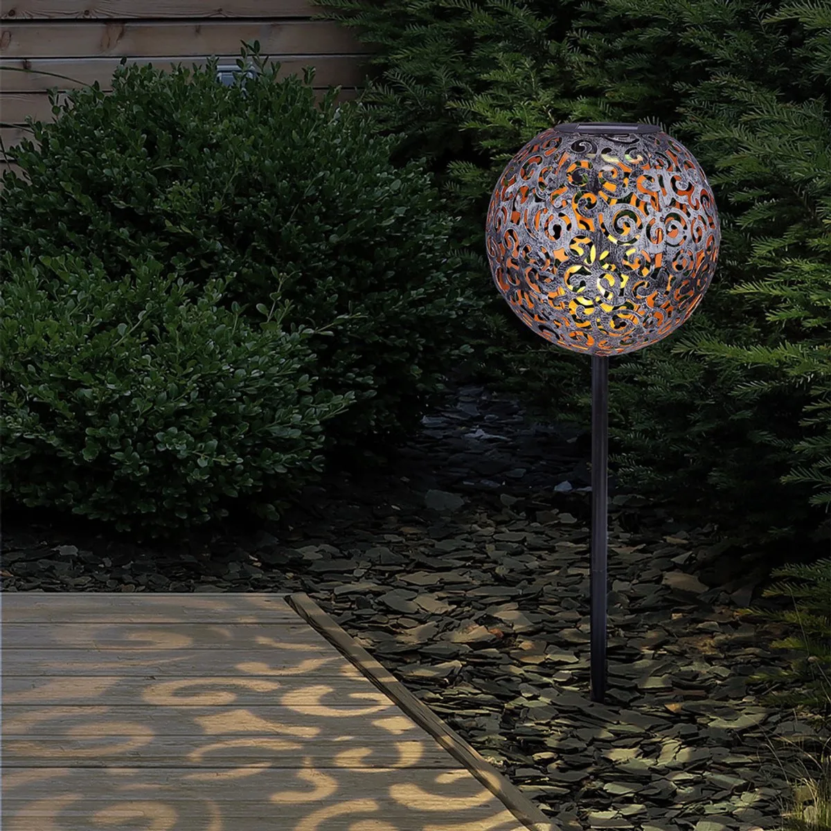 Solarlamp solar globe voor buiten zilverkleurige plug-in lamp tuin oriëntaalse globe, met lichteffect en grondspies, 1x LED 3000 Kelvin, DxH 18,5x54 cm by Globo in Silver – product photo