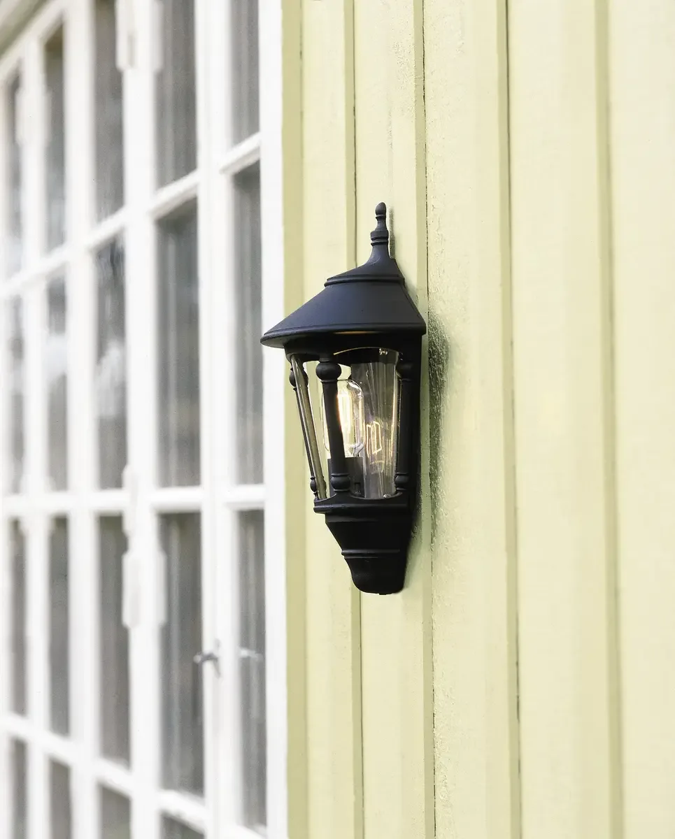 Virgo 569-750 Außenwandleuchte Energiesparlampe, LED E27 60 W Schwarz von Konstsmide in Schwarz – Produktfoto