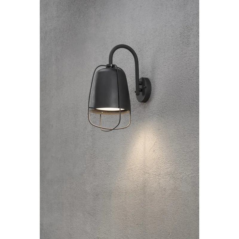Buitenwandlamp | klassiek stoer | zwart | neerwaarts licht | IP44 | voor tuin balkon en gevel van Konstsmide – productfoto 3 van 3