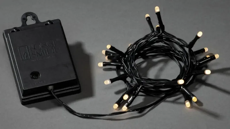 Konstsmide 3722-130 Guirlande lumineuse pour lextérieur à pile(s) Nombre de lumière 20 LED blanc chaud Longueur éclairée: 1.9 m avec interrupteur, minuteur de Konstsmide – photo produit