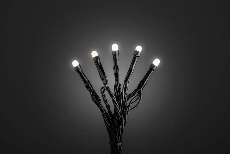 Konstsmide 3811-100 Micro-lichtketting Buiten Energielabel: G (A - G) werkt op het lichtnet Aantal lampen 80 LED Warmwit Verlichte lengte: 12.64 m från Konstsmide – produktbild