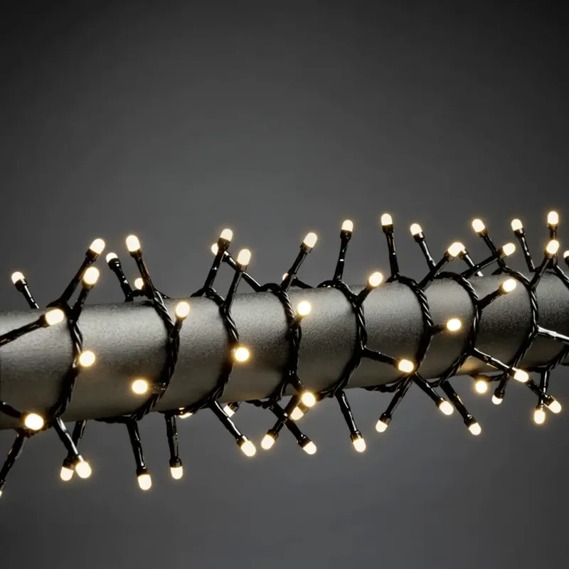 Konstsmide 3872-130 Lichtketting Buiten Energielabel: E (A - G) werkt op het lichtnet Aantal lampen 2000 LED Warmwit Verlichte lengte: 43.98 m Frosted från Konstsmide – produktbild