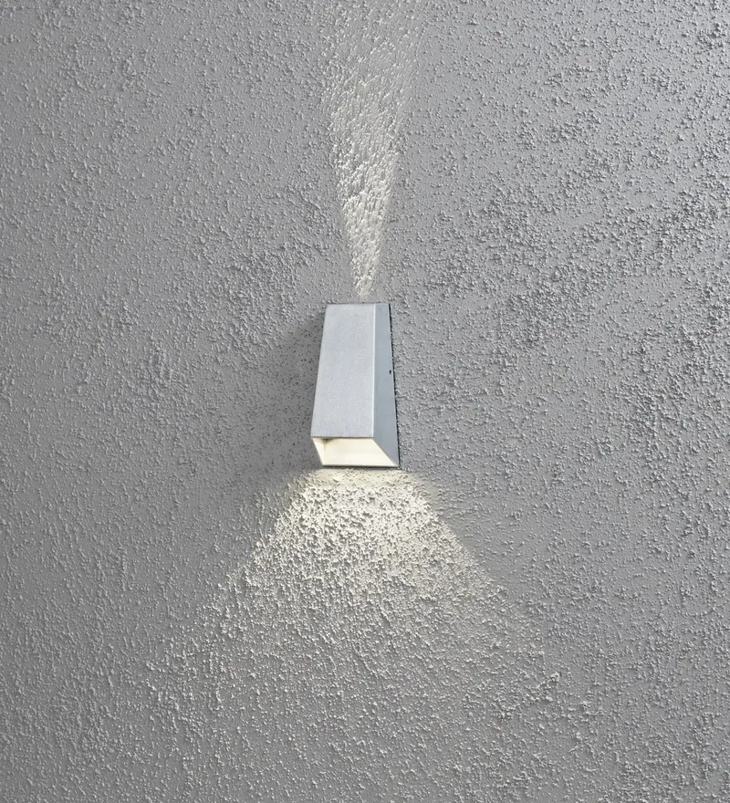 Konstsmide 7911-310 7911-310 LED-buitenlamp (wand) Energielabel: G (A - G) LED LED vast ingebouwd 6 W från Konstsmide i Zilver-grijs – produktbild