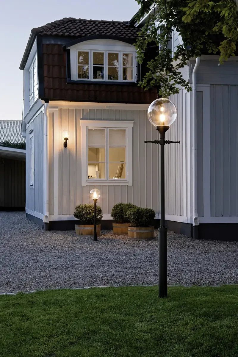 Lampadaire extérieur Konstsmide Orion 60 W 118 cm de Konstsmide en Noir – photo produit
