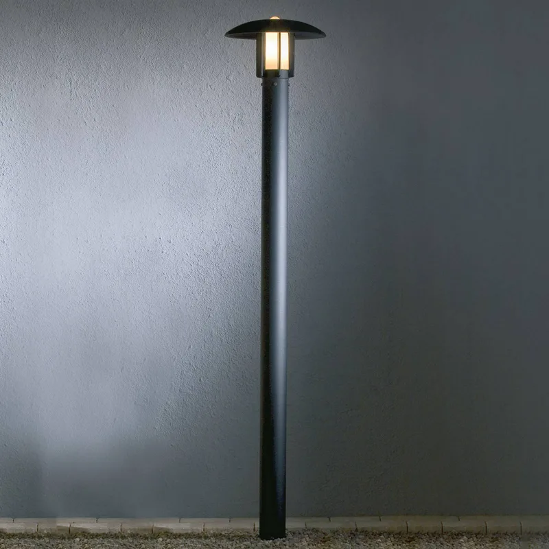 Lantaarnpaal Heimdal, hoogte 200 cm, zwart de Konstsmide en Noir, Wit opaal – photo produit