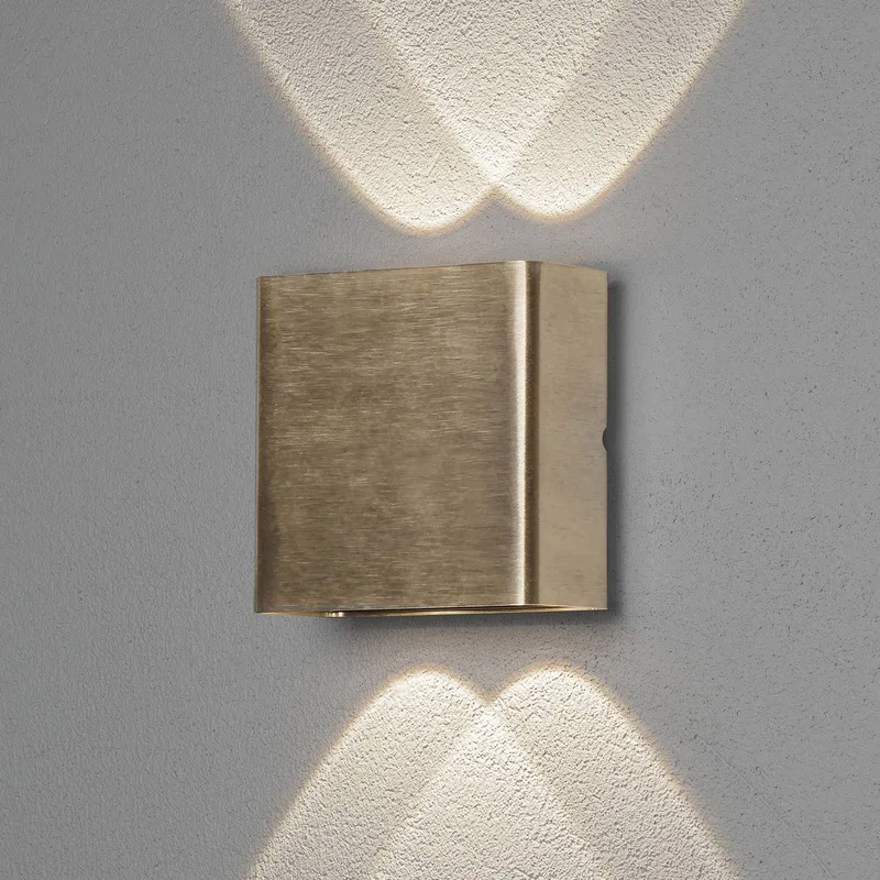 LED buitenwandlamp Chieri, 4-lamps van de Konstsmide en Laiton – photo produit