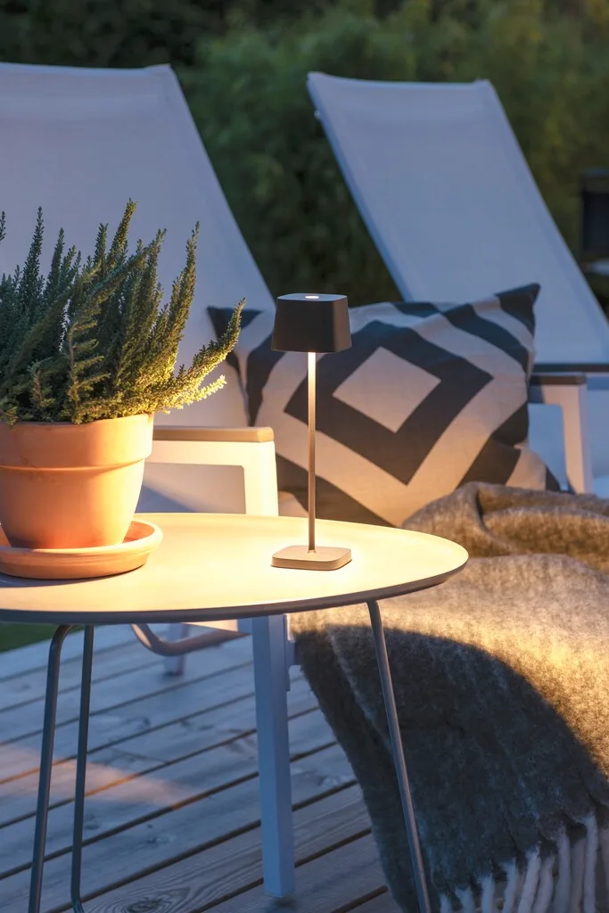 Oplaadbare buiten tafellamp | modern | zwart | LED | IP54 | voor tuin balkon en terras de Konstsmide – photo produit 2 sur 3