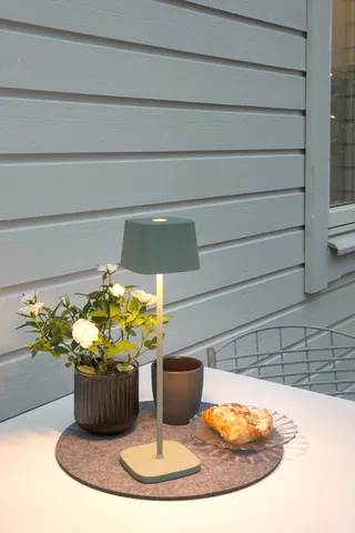 Oplaadbare tafellamp voor buiten | groen | LED | aluminium | draadloos | spatwaterdicht | voor tuin fra Konstsmide – produktbillede 2 af 3
