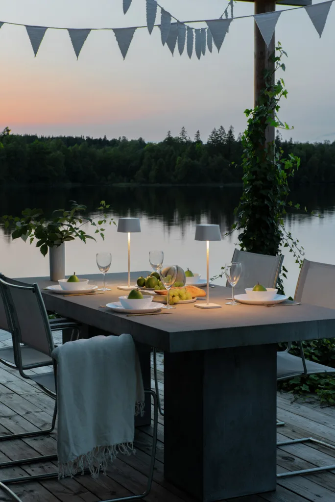 Tafellamp voor buiten | wit | dimbaar | LED | IP54 | aluminium | warm wit fra Konstsmide – produktbillede 2 af 3