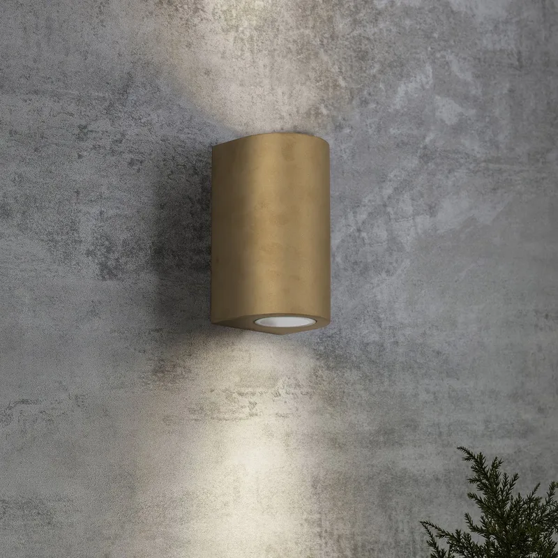 Big Noa Up en Down Muurlamp Messing fra KS Verlichting i Sort – produktbillede