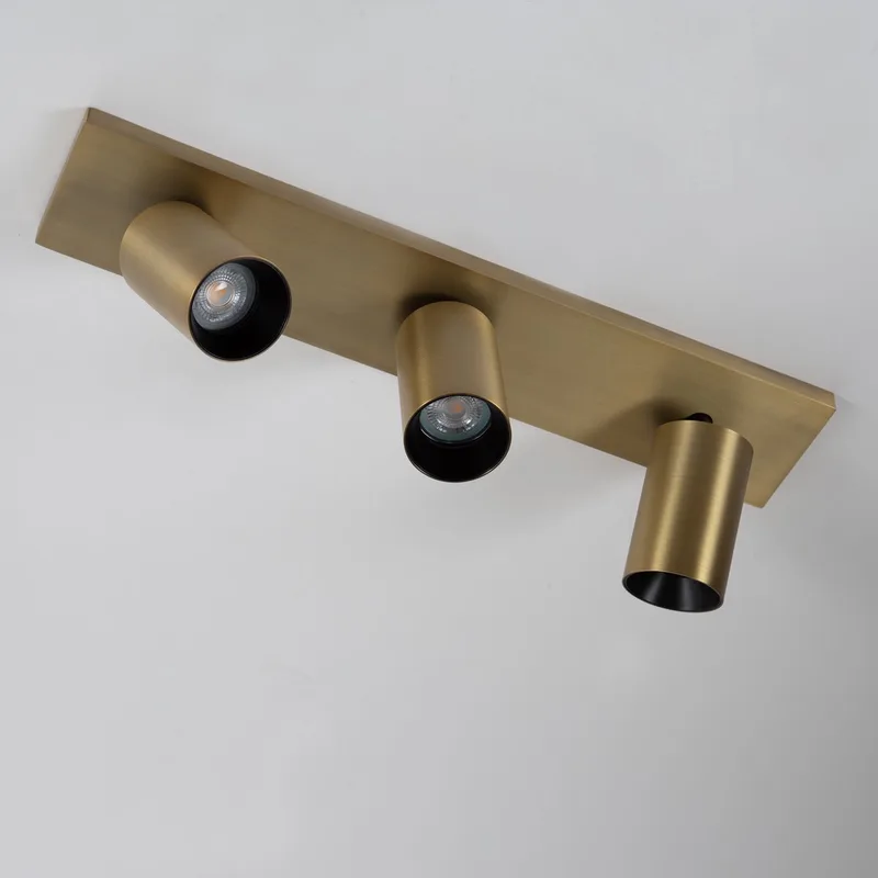 Mila 3 Opbouwspot Messing van KS Verlichting in Oud goud – productfoto