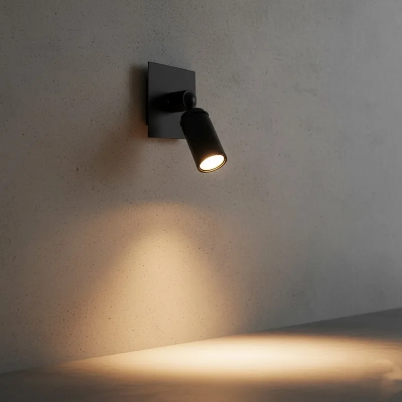 Opbouwspot Puck Antiek från KS Verlichting i Svart – produktbild