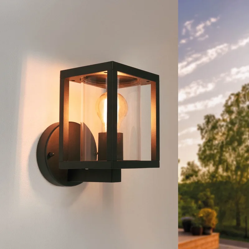 Industriele LED Wandlamp Dimbaar - 7.5W - 2100K - IP44 - E27 by Ledvion in Black – product photo
