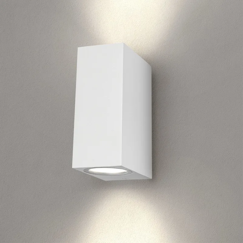 LED Wandlamp - 3W - 2700K - Cube & GU10 - IP54 från Ledvion i Vit – produktbild