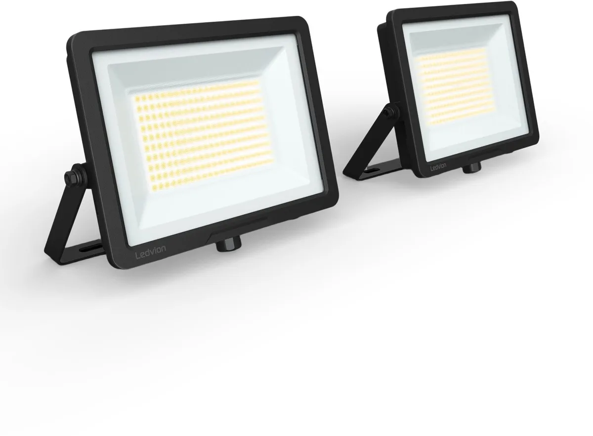 Ledvion - 2x Performance LED-schijnwerper buiten, IP66, 100W, 135lm/w, natuurlijk wit, 4000K, superhelder, breedstraler, buitenlamp fra Ledvion i Sort – produktbillede