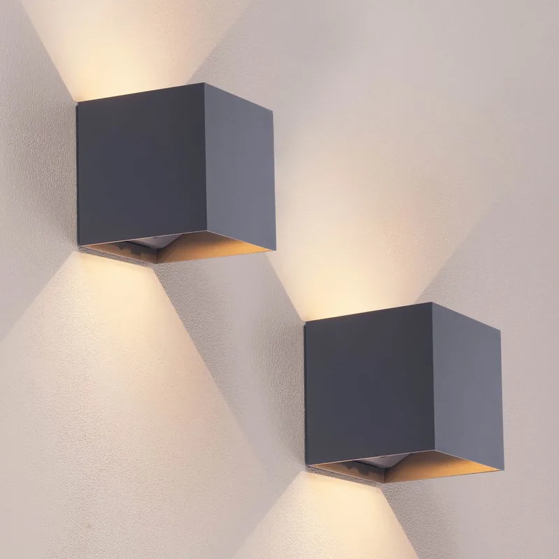 Ledvion - 2x USB Oplaadbare Wandlamp met Sensor – 4400 mAh – Draadloos – IP44 – Binnen & Buiten – Warm Wit Licht - Dag en nachtsensor von Ledvion in Anthrazit – Produktfoto