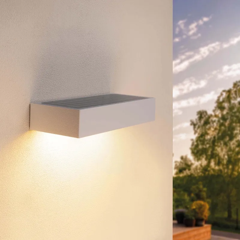 Solar LED Wandlamp - 6W - 3000K - IP65 - 220L de Ledvion en Blanc – photo produit