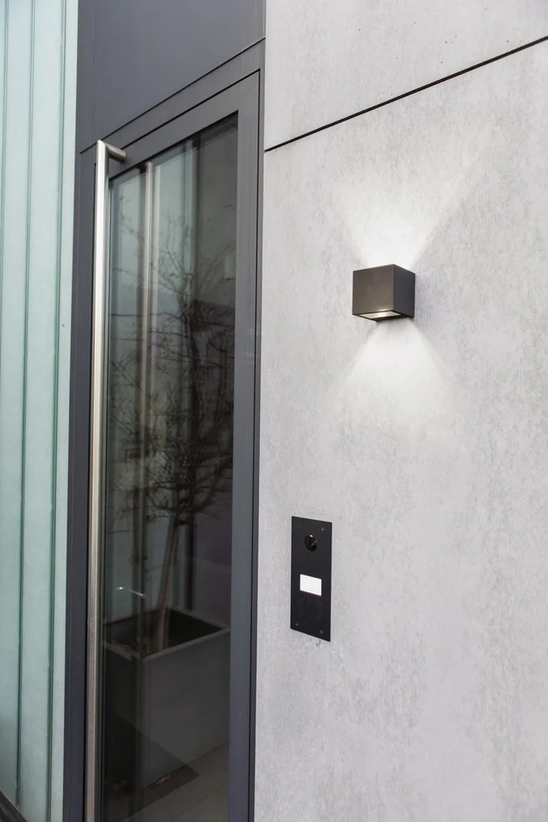 Gemini Square Small - Wandlamp voor buiten - Up & Down - Aluminium armatuur - LED - 850 Lumen - 9W - 4000K wit licht - Donkergrijs fra Lutec i Grå – produktbillede
