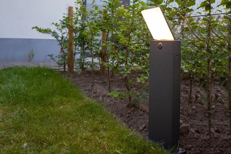Pano - LED Tuinpaal de Lutec en Gris foncé – photo produit