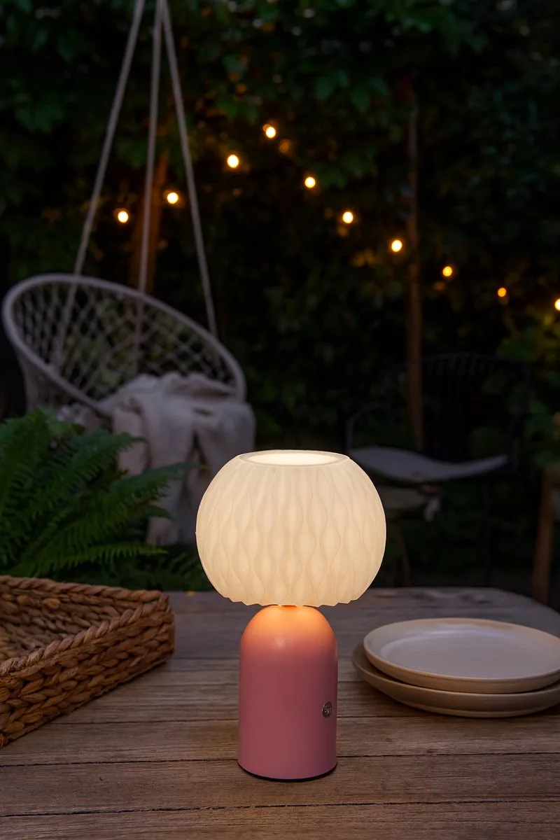 USB 1x Obidos table lamp, 80LM, 1xPDQ de Luxform en Rose – photo produit