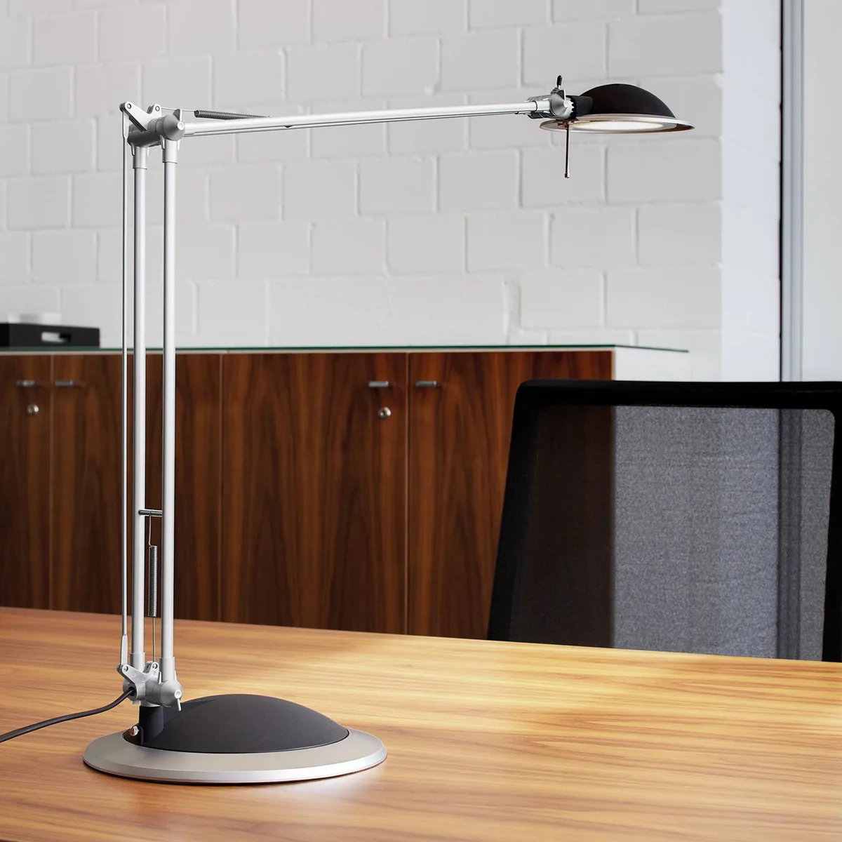 LED bureaulamp MAULbusiness, aluminium, hoogte 50 cm de Maul en Aluminium, Anthracite – photo produit